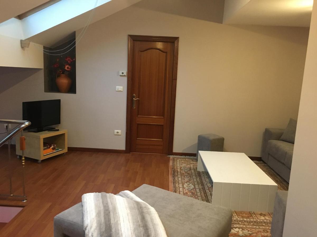 Duplex Rosalia De Castro. Ribadavia Apartment Exterior foto